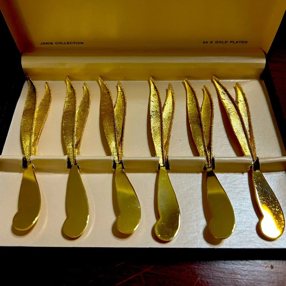 Vintage Janis 24K Gold Plated Hors d’Oeuvre Spreaders Set of 6 Original Box